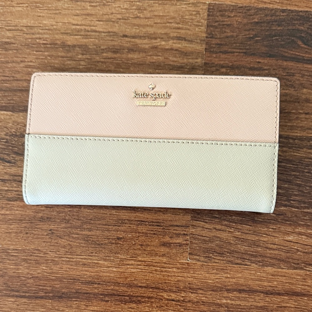 Kate Spade Blush and Cream Wallet